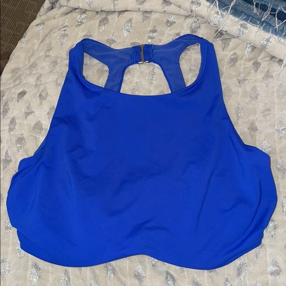 Athletes high neck bikini top
